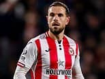 Jordan Henderson sắp gia nhập Chelsea sau khi được Brentford cho phép kết thúc hợp đồng sớm