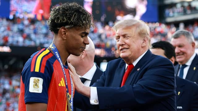 Lamine Yamal từ chối bắt tay Donald Trump tại lễ trao cúp World Cup