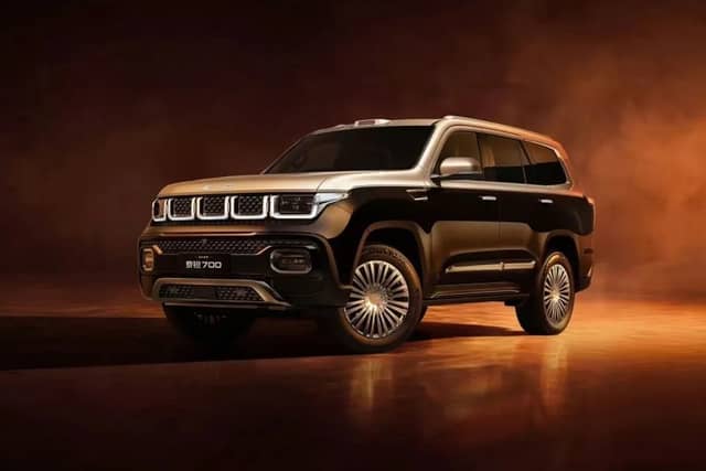 BAIC ra mắt Beijing Taitan 700, SUV hybrid mạnh mẽ từ 3,5 triệu rúp tại Trung Quốc
